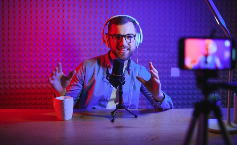 Best Formats for Video Podcasts: