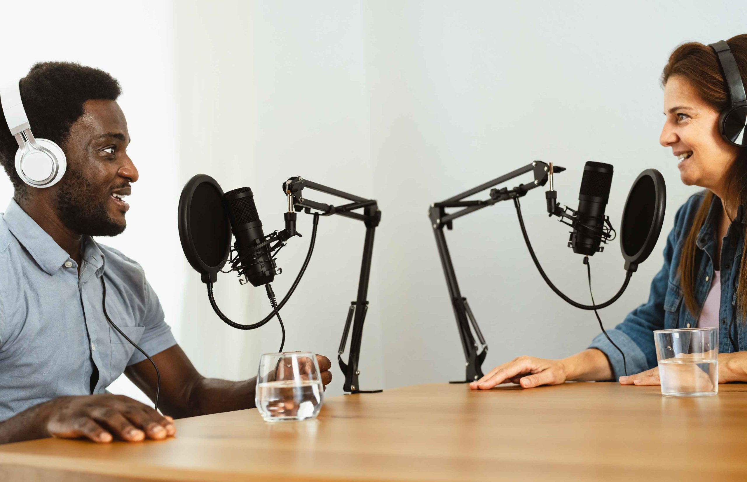 Mic Placement Tips for Better Podcast Sound: