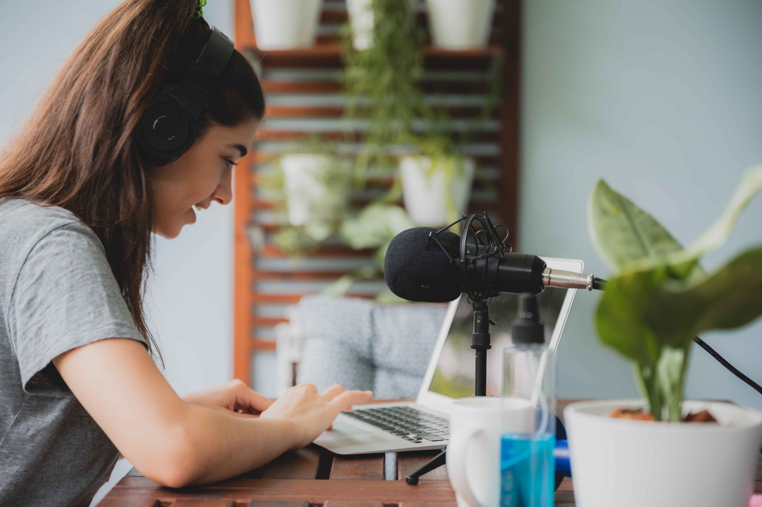 Using Email Lists to Grow Your Podcast: